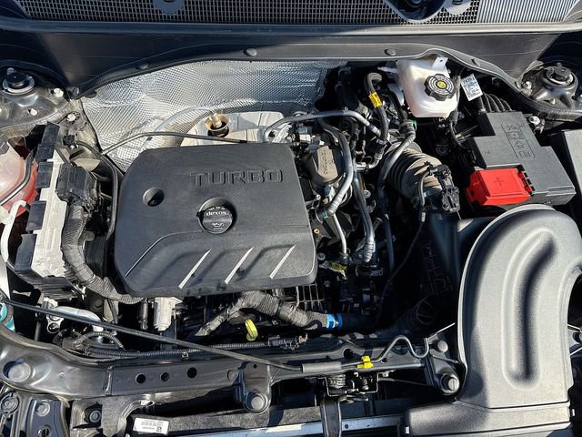 Used 2022 Buick Encore GX Select w/ Sport Touring Package image 26