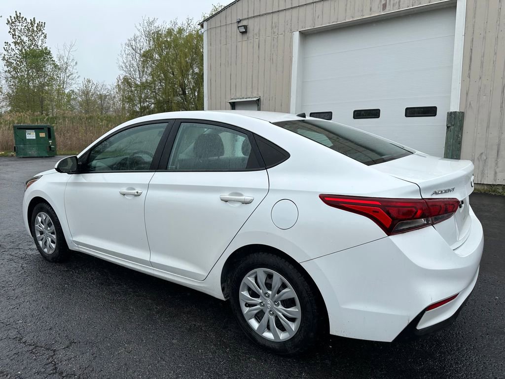 Used 2022 Hyundai Accent SE FWD image 13