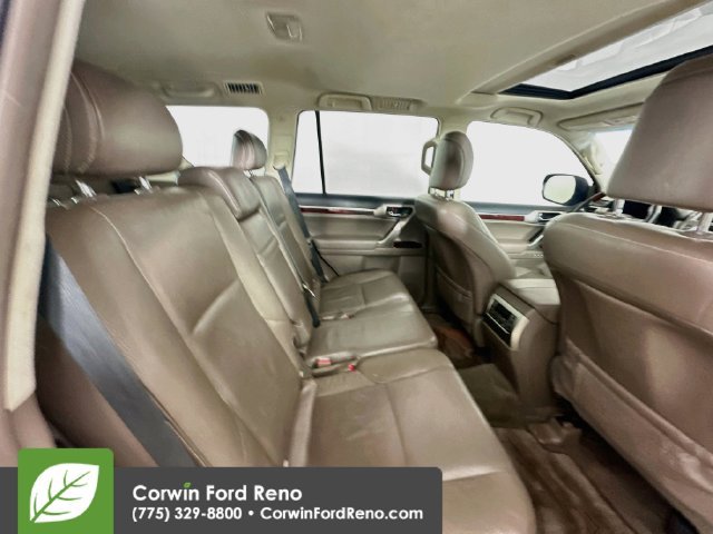 Used 2016 Lexus GX 460 w/ Premium Package AWD/4WD image 30