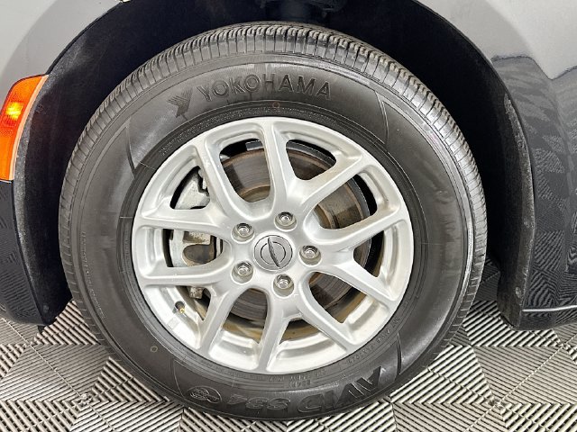 Used 2022 Chrysler Voyager LX FWD image 39