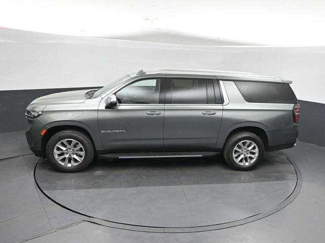 Used 2023 Chevrolet Suburban Premier AWD/4WD image 37