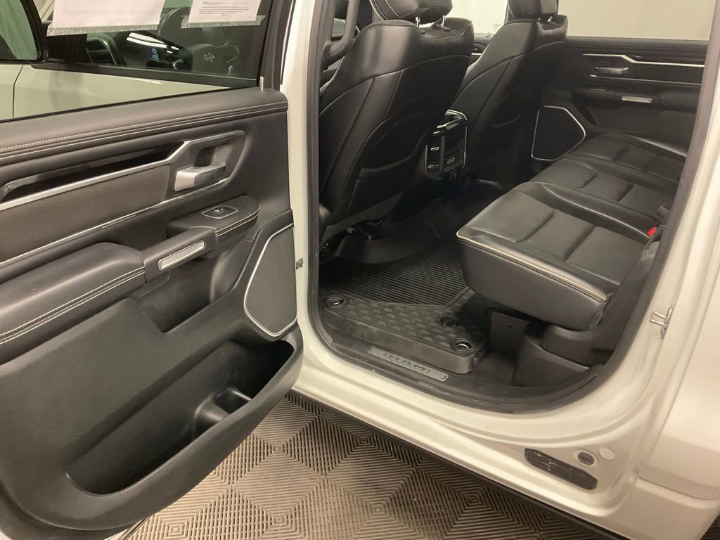 Used 2020 RAM 1500 Laramie image 24