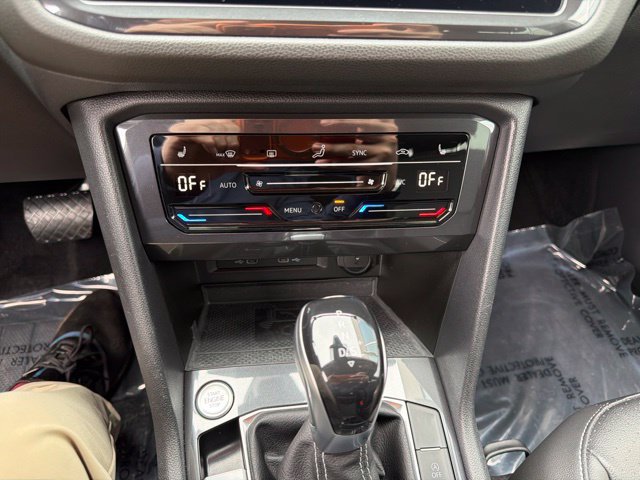 Certified 2022 Volkswagen Tiguan SE AWD/4WD image 14
