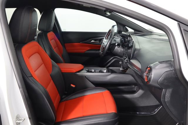 Used 2024 Chevrolet Equinox EV RS w/ LPO, All-Weather Mat Package FWD image 18