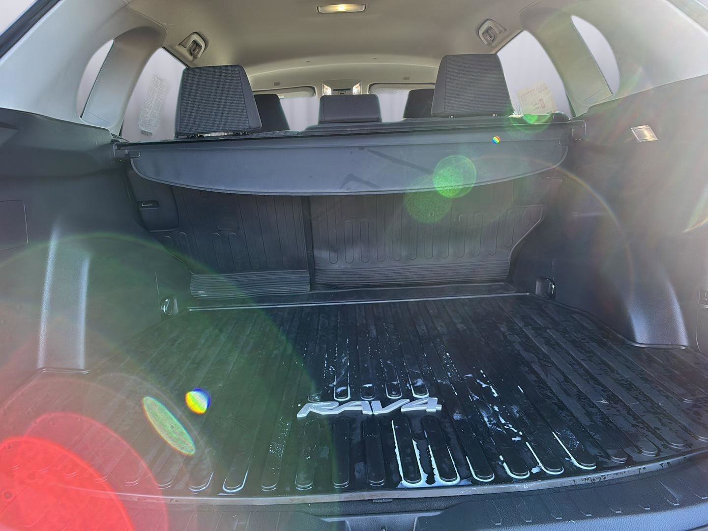 Used 2023 Toyota RAV4 LE image 28