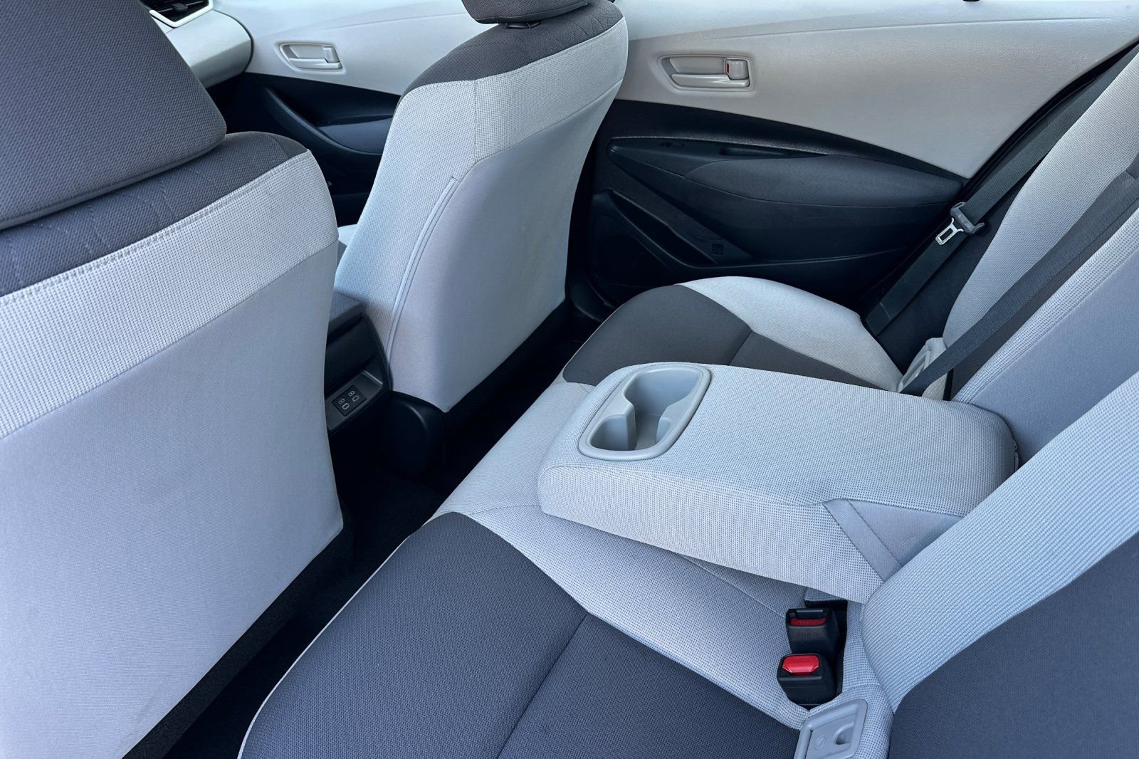 Certified 2024 Toyota Corolla LE FWD image 12