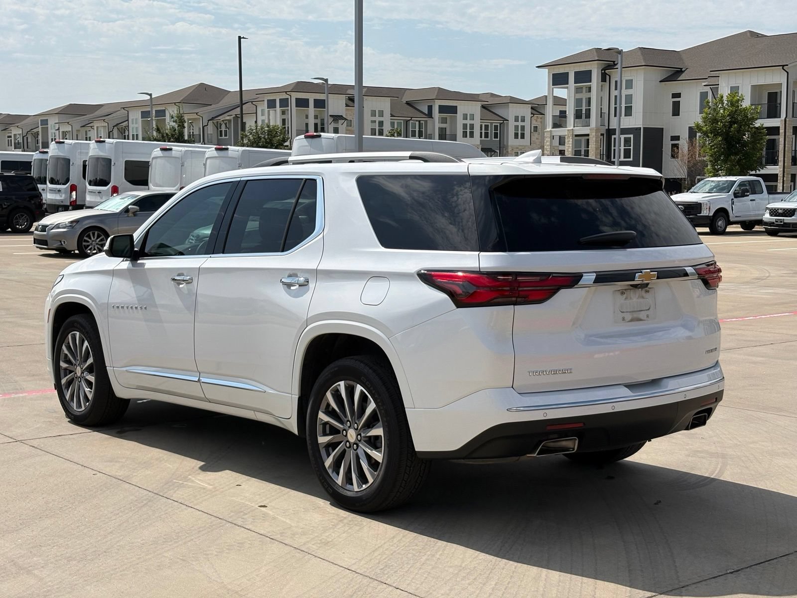Certified 2023 Chevrolet Traverse Premier FWD image 5