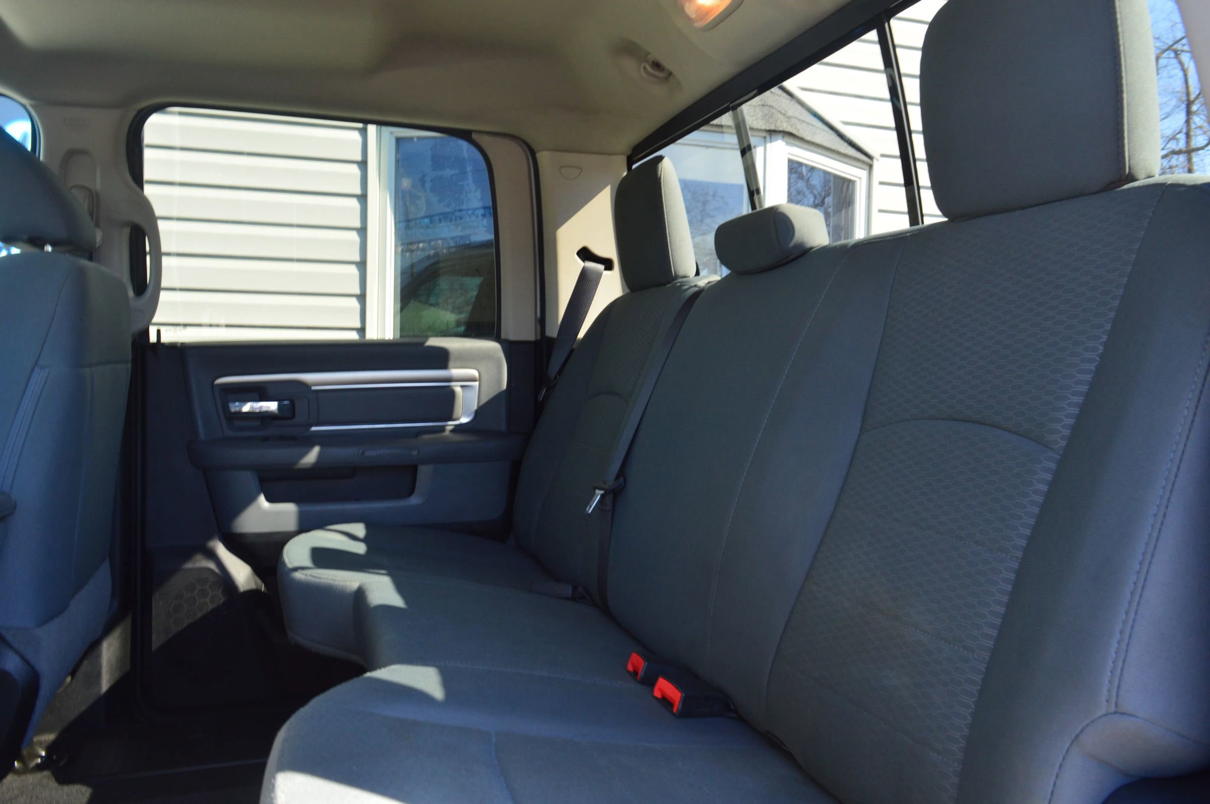 Used 2017 RAM 2500 SLT image 16