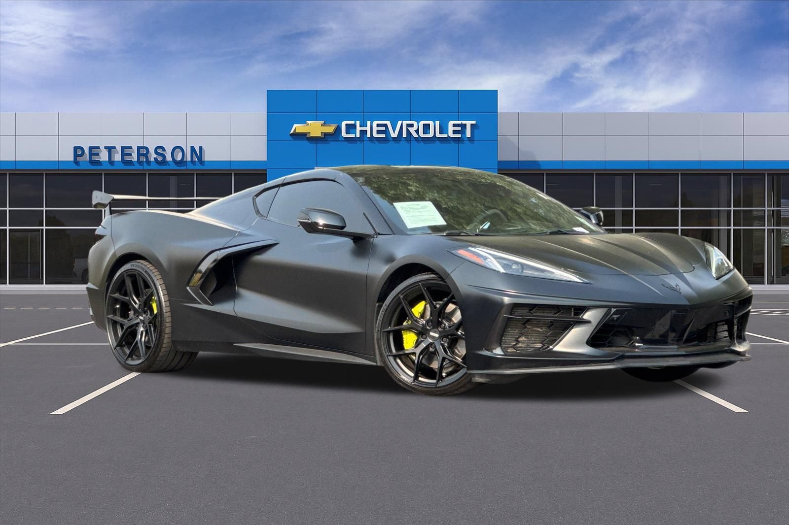 Used 2023 Chevrolet Corvette Stingray Premium Cpe w/ Z51 Performance Package RWD image 2