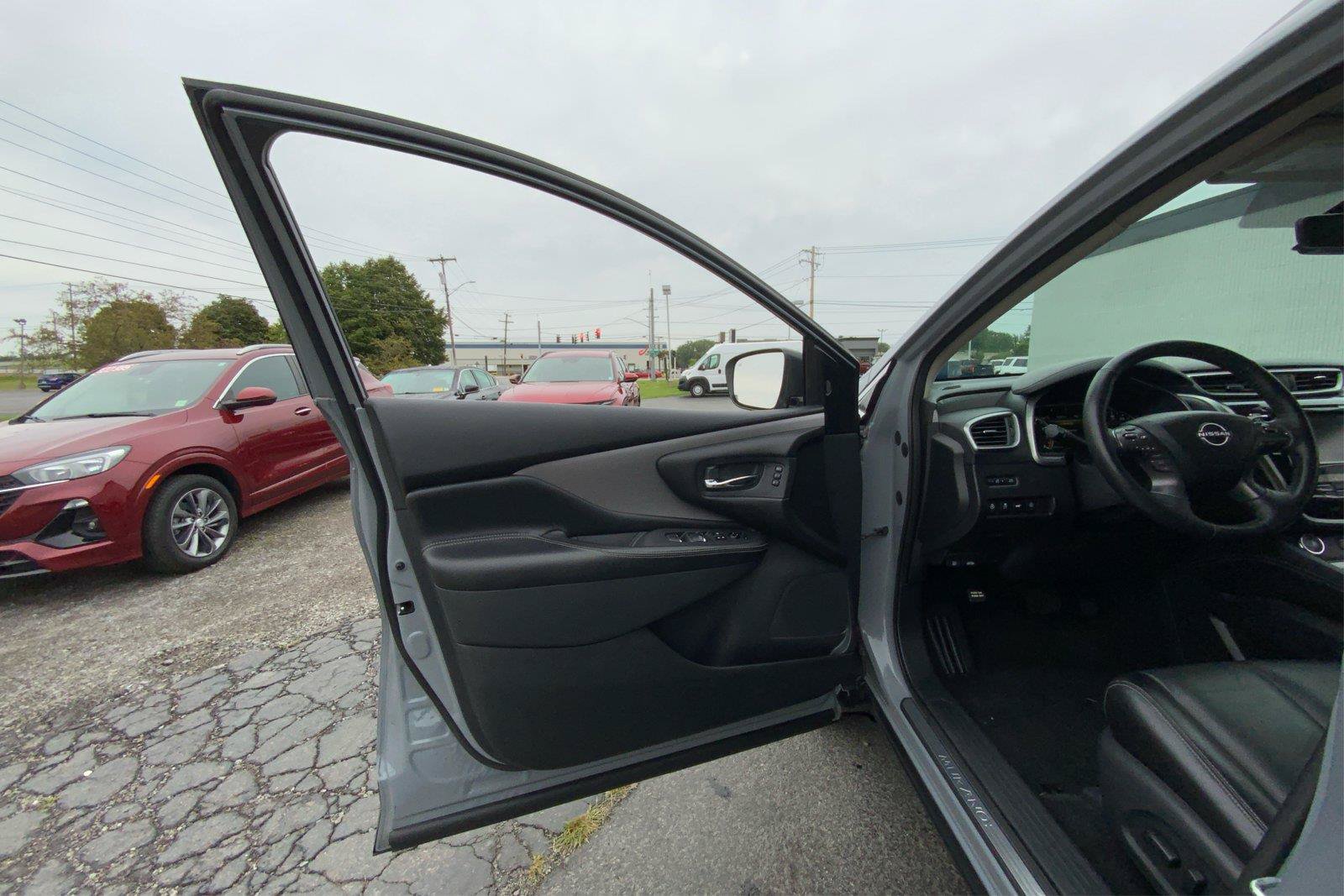 Used 2024 Nissan Murano SL AWD/4WD image 19