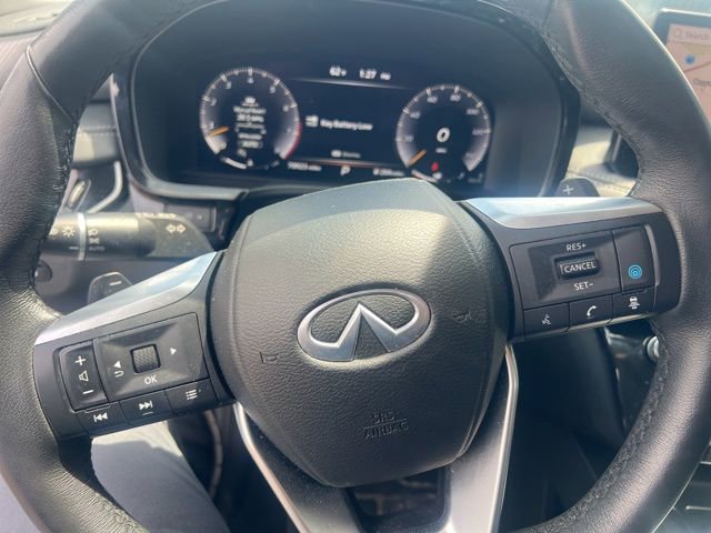 Used 2023 INFINITI QX60 Luxe AWD/4WD image 11