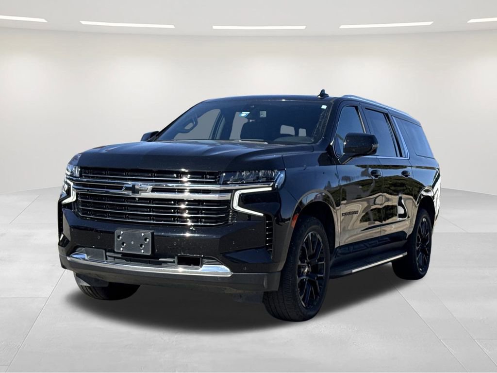 Used 2022 Chevrolet Suburban LT w/ Luxury Package