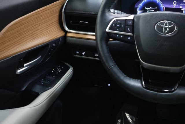 Used 2024 Toyota Grand Highlander Platinum image 88
