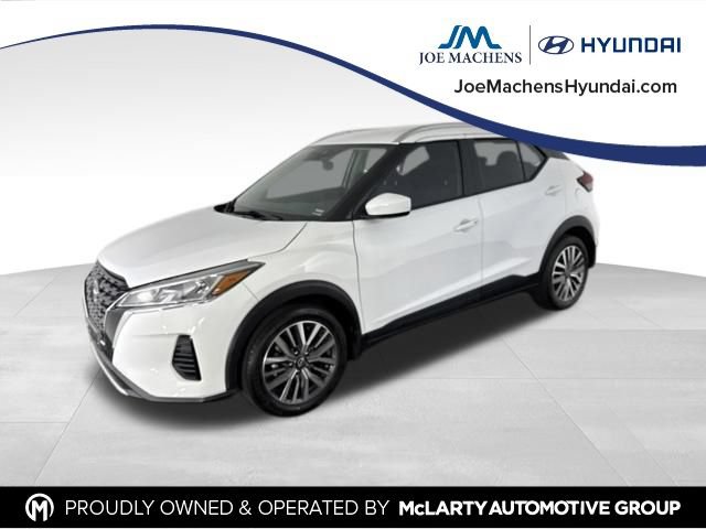 Used 2024 Nissan Kicks SV FWD image 3