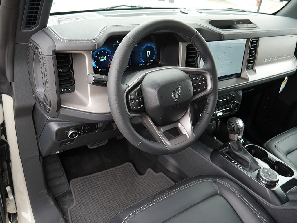New 2026 Ford Bronco Outer Banks AWD/4WD image 11