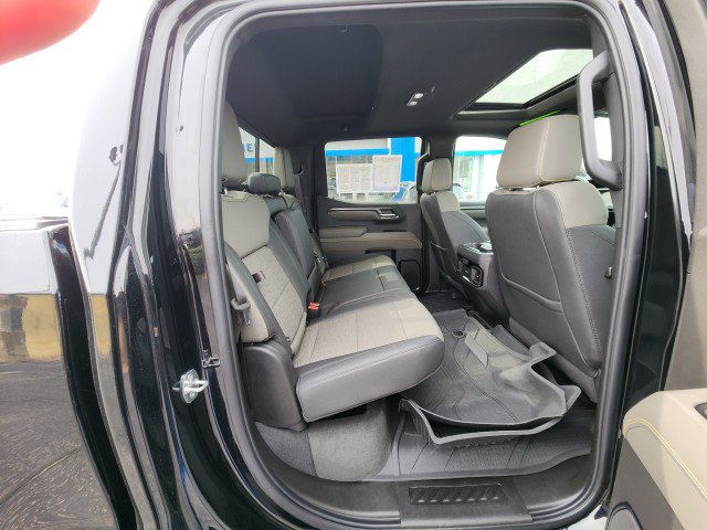 Used 2024 Chevrolet Silverado 1500 ZR2 w/ Technology Package image 19