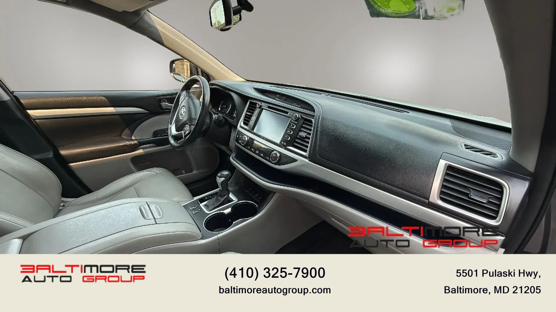 Used 2015 Toyota Highlander XLE AWD/4WD image 19