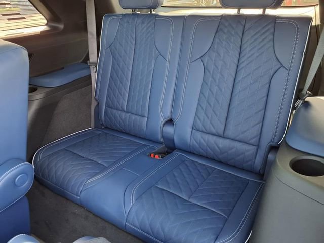 New 2026 Cadillac Vistiq Premium Luxury image 19