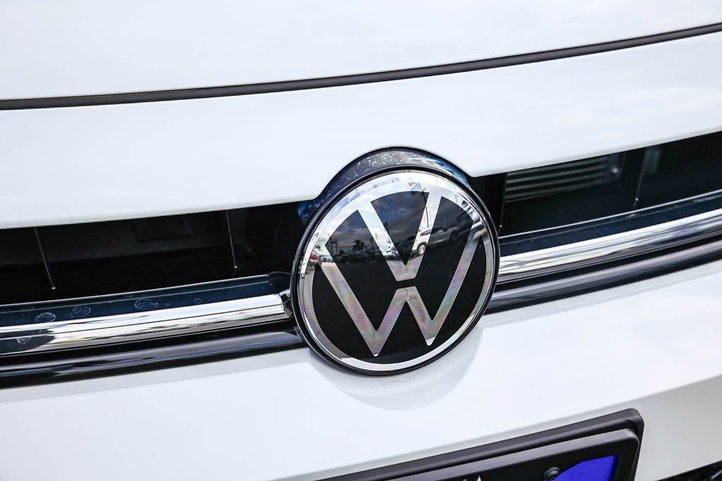 New 2026 Volkswagen Jetta SE image 15