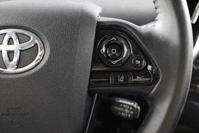 Used 2020 Toyota Prius Prime XLE FWD image 23