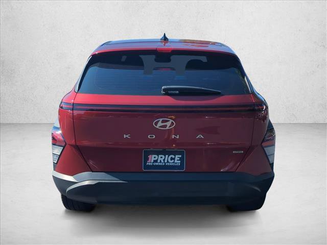 Used 2024 Hyundai Kona SE AWD/4WD image 7