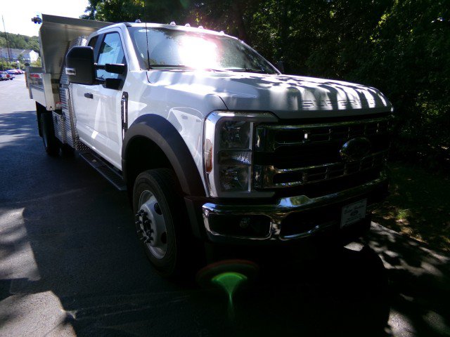 New 2025 Ford F450 XL w/ XL Chrome Package AWD/4WD image 4