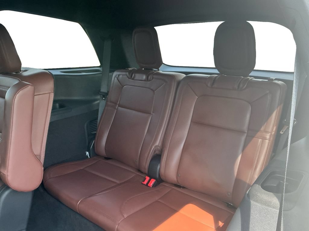 Certified 2026 Lincoln Aviator Reserve AWD/4WD image 21