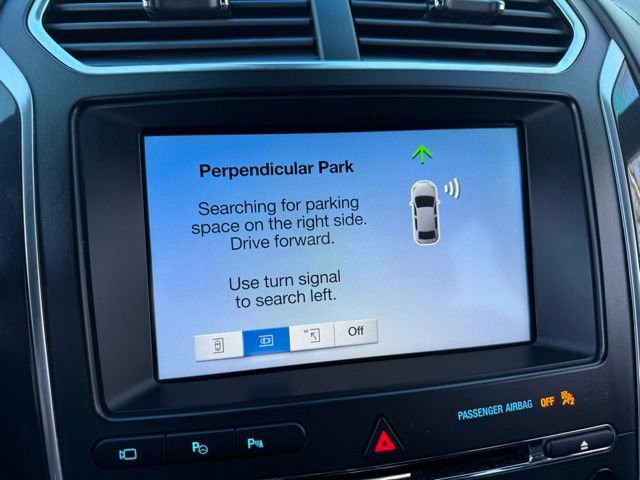 Certified 2018 Ford Explorer Platinum image 41