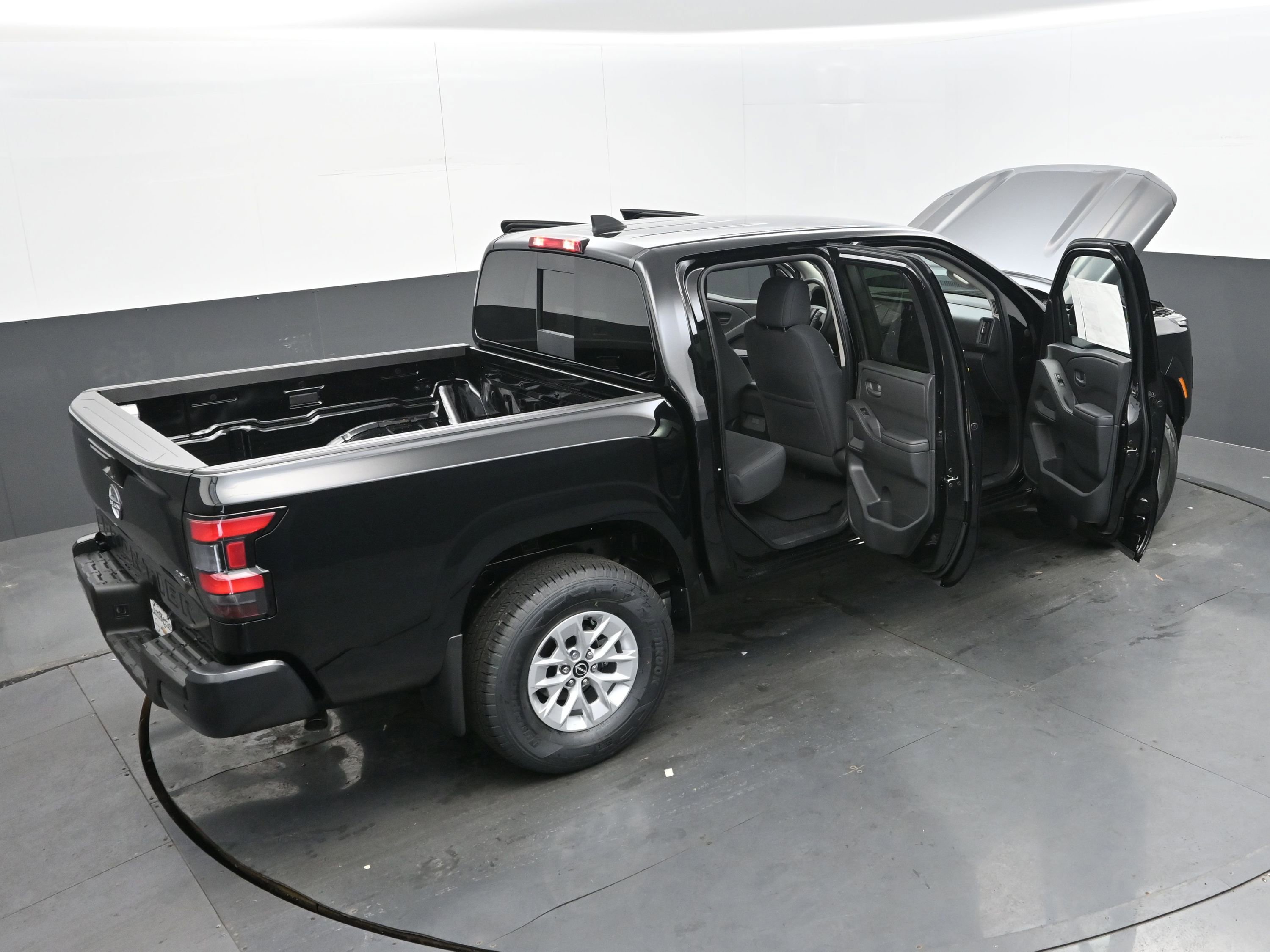 New 2026 Nissan Frontier S image 42