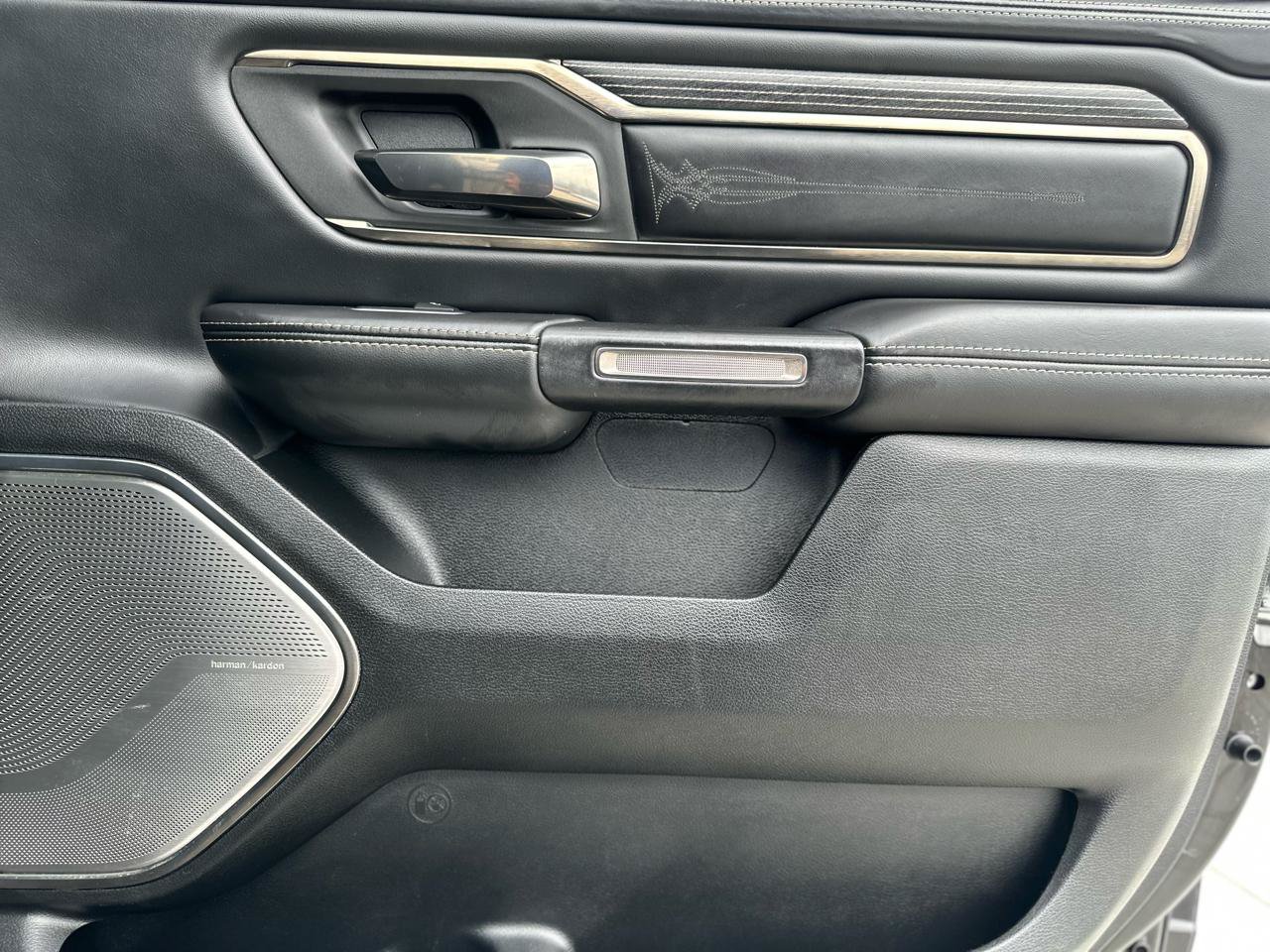 Used 2020 RAM 1500 Limited RWD image 17
