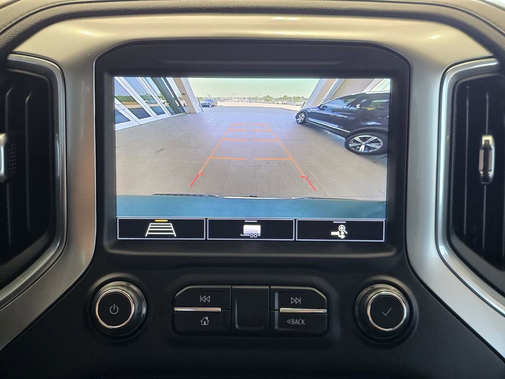 Used 2020 Chevrolet Silverado 1500 LT w/ Texas Edition RWD image 17