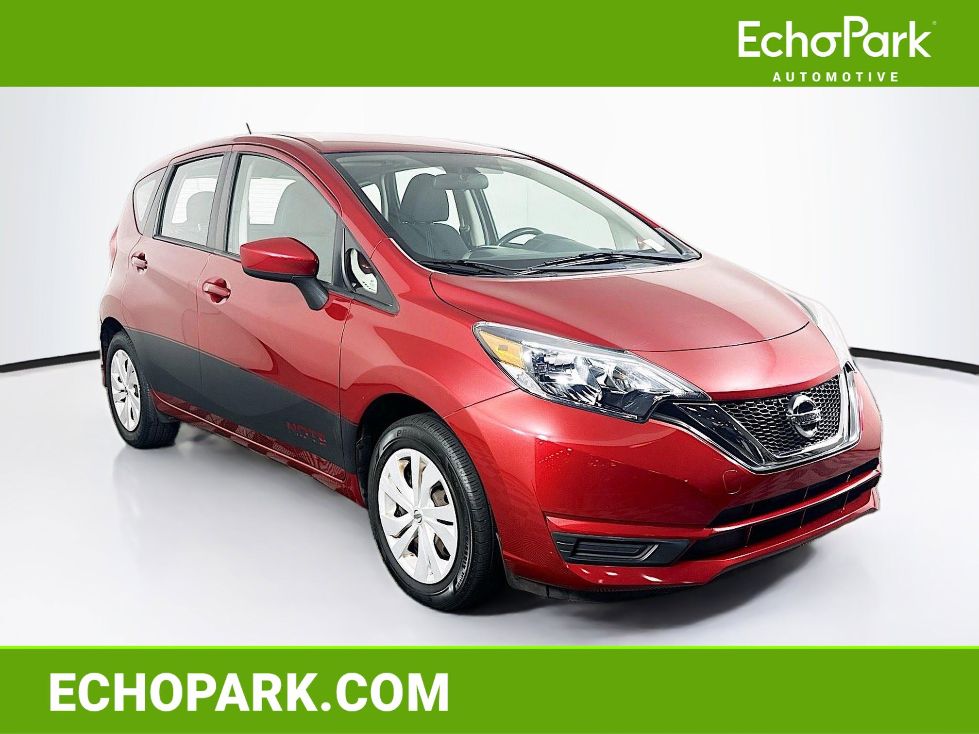 Used 2018 Nissan Versa Note SV FWD image 1
