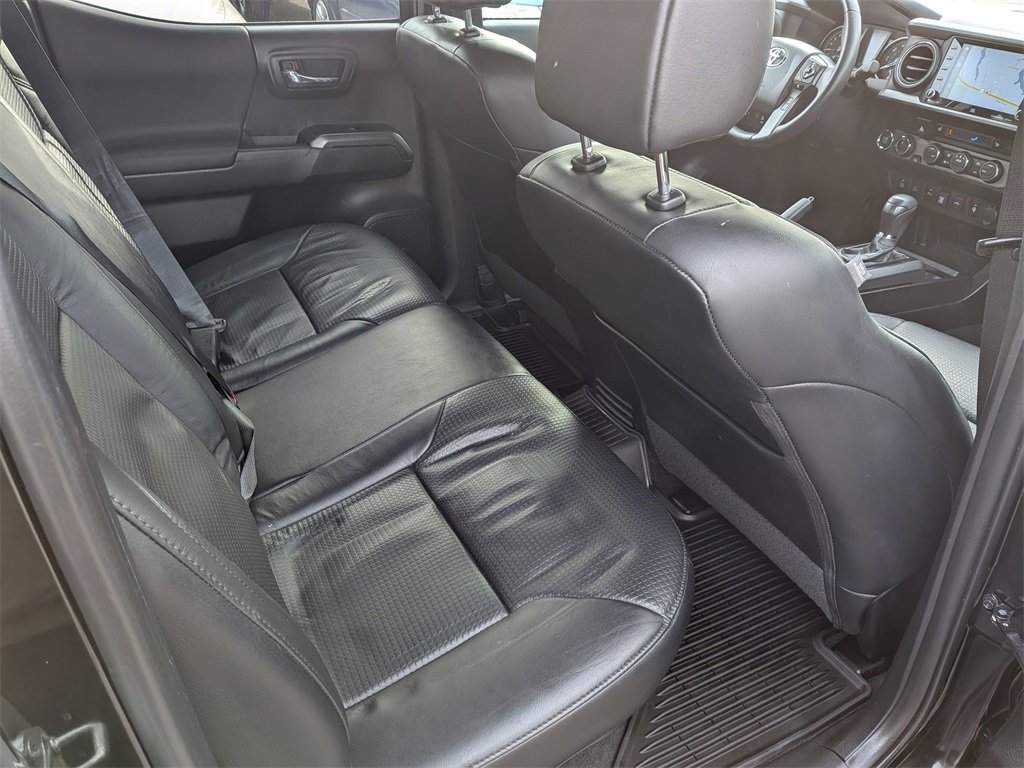 Used 2020 Toyota Tacoma TRD Off-Road image 28