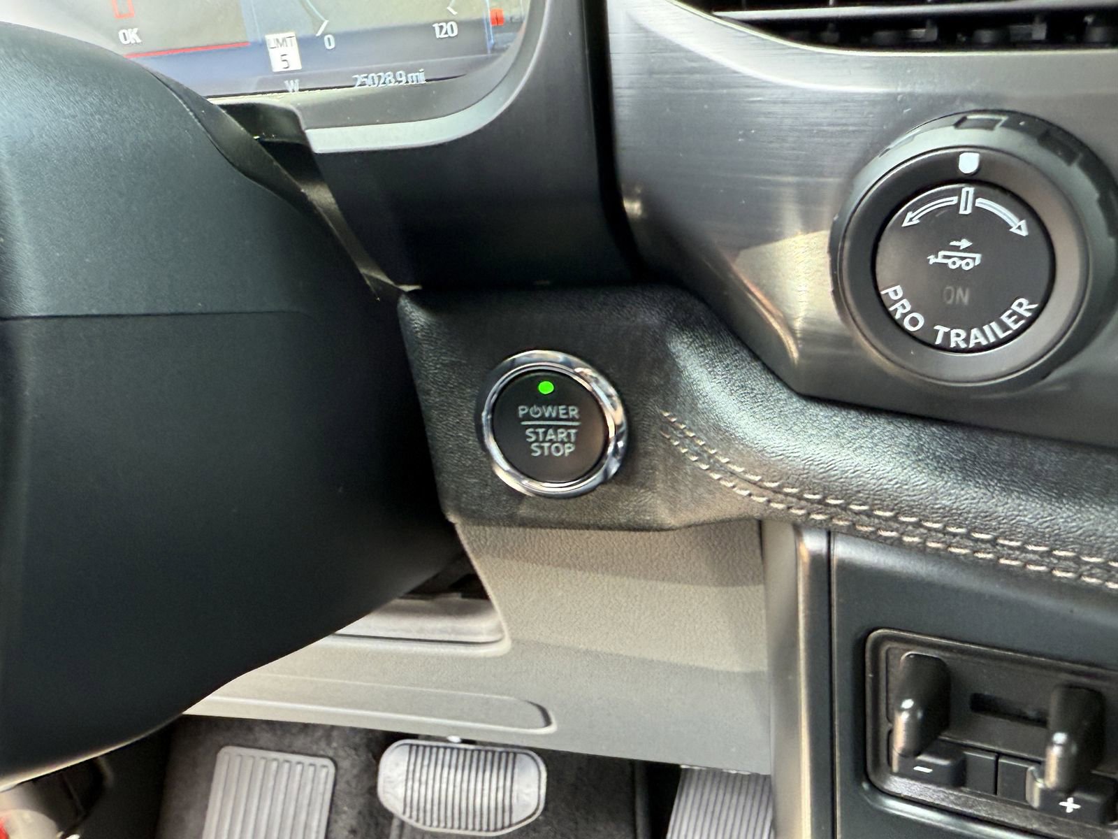 Certified 2025 Ford F150 Lightning Flash AWD/4WD image 34