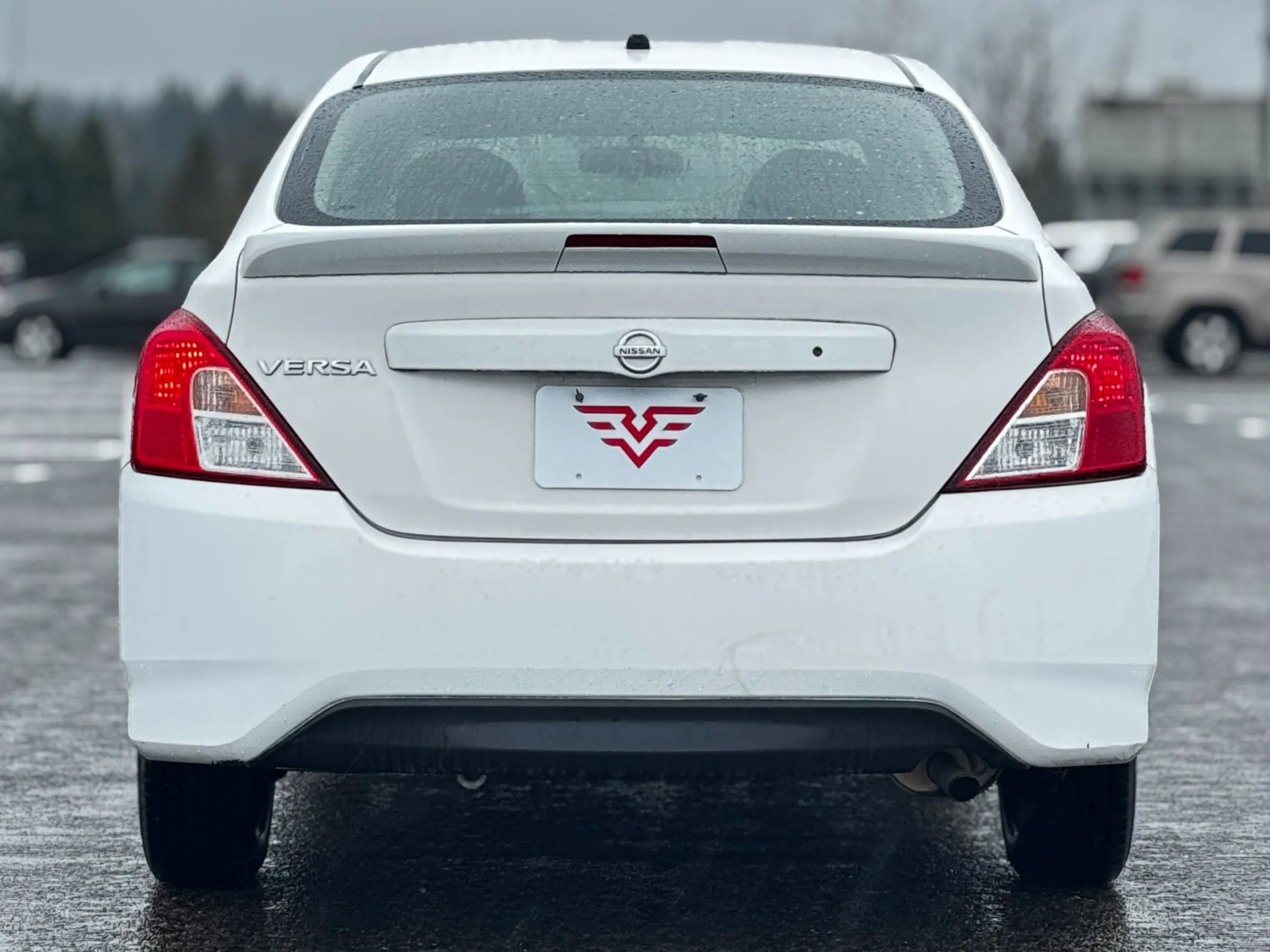 Used 2017 Nissan Versa S Plus image 8