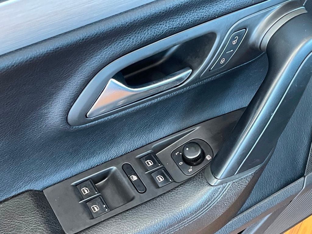Used 2013 Volkswagen CC R-Line FWD image 16