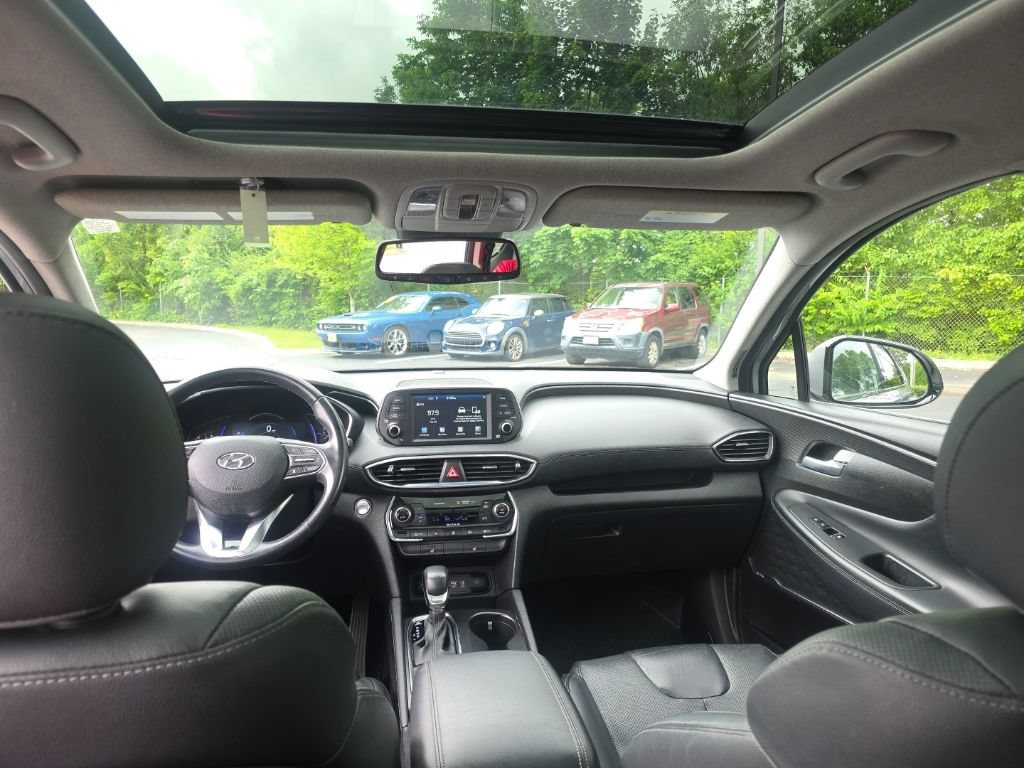 Used 2020 Hyundai Santa Fe SEL w/ Convenience + Premium Package AWD/4WD image 27