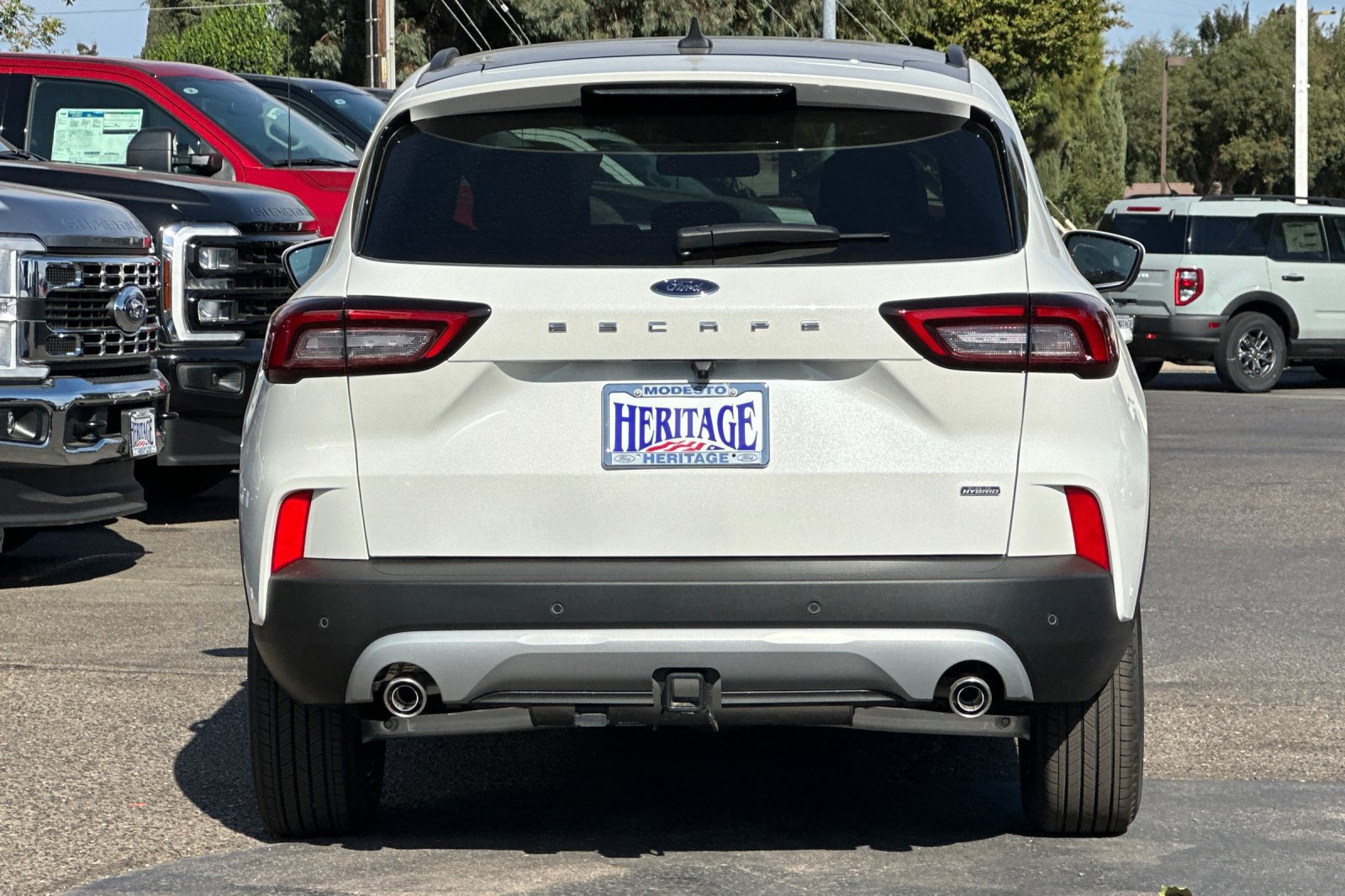 New 2024 Ford Escape SE w/ PHEV Premium Package FWD image 5