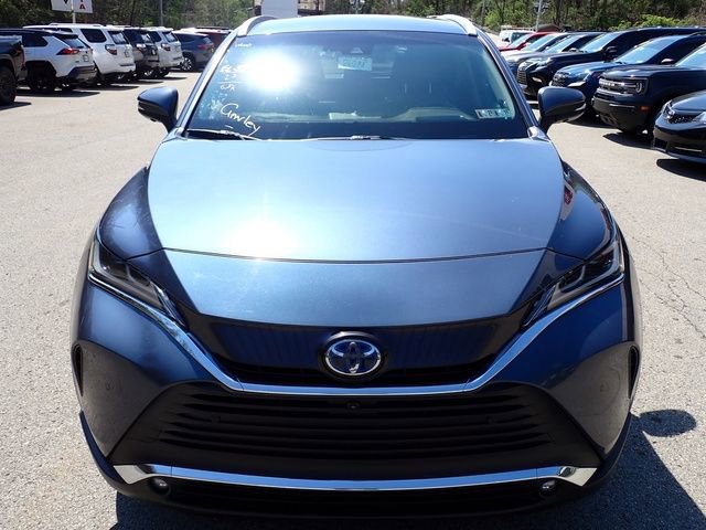 Certified 2023 Toyota Venza Limited AWD/4WD image 8