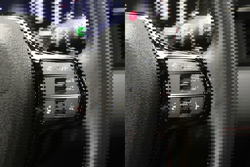 Used 2025 Honda Pilot Black Edition image 22