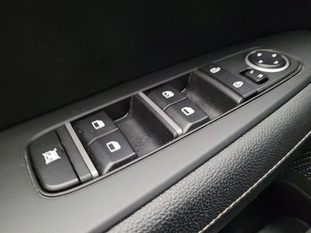 Used 2023 Kia Forte GT-Line w/ GT-Line Technology Package image 27