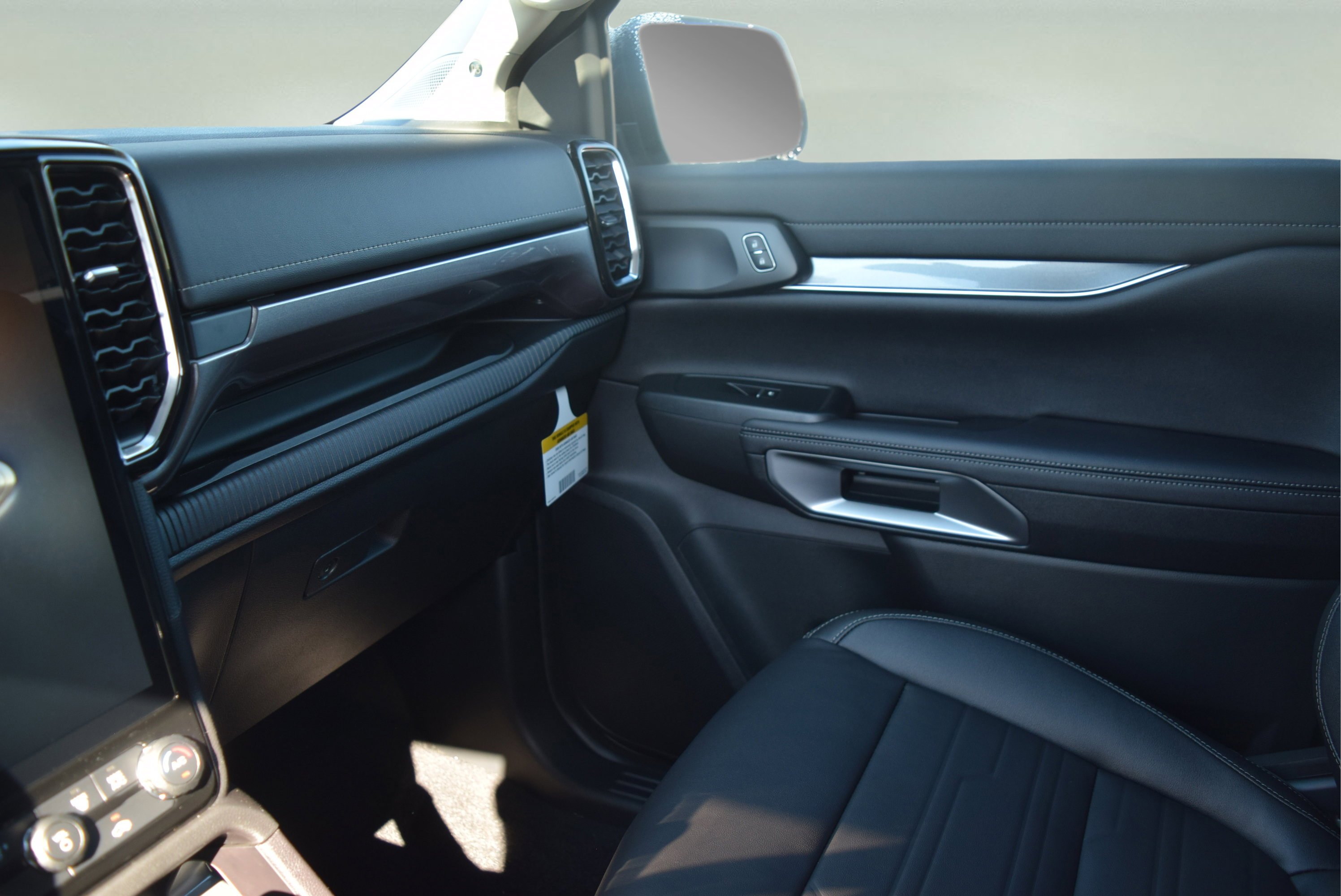 Used 2025 Ford Ranger Lariat image 11