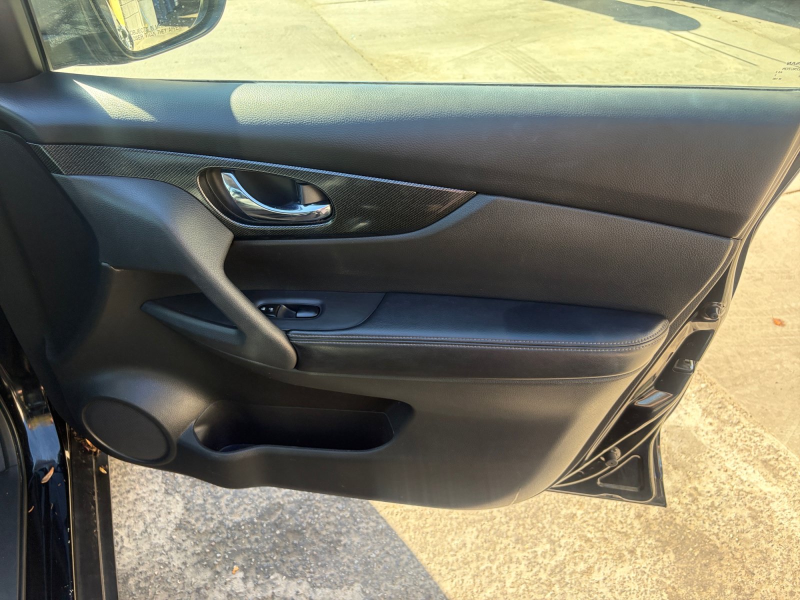 Used 2015 Nissan Rogue SL w/ SL Premium Package AWD/4WD image 30