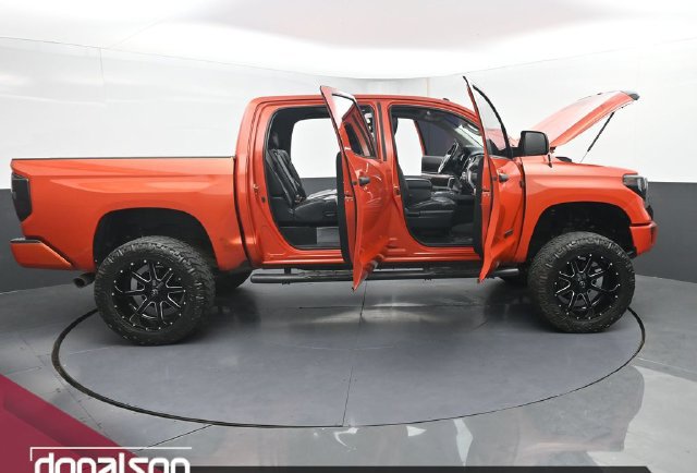 Used 2016 Toyota Tundra Limited w/ Limited Premium Package AWD/4WD image 21