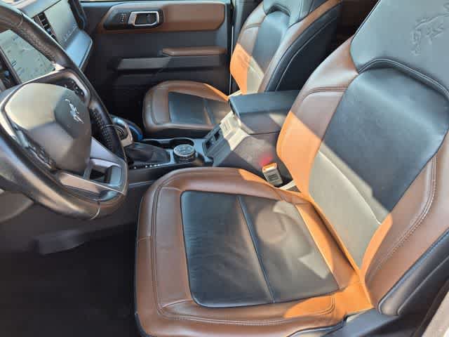 Used 2023 Ford Bronco Outer Banks w/ Sasquatch Package AWD/4WD image 16