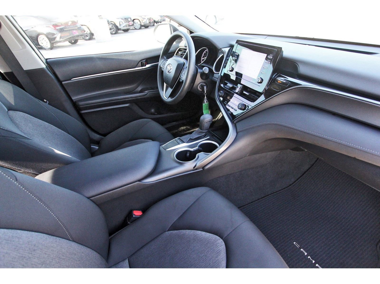 Used 2023 Toyota Camry LE image 28