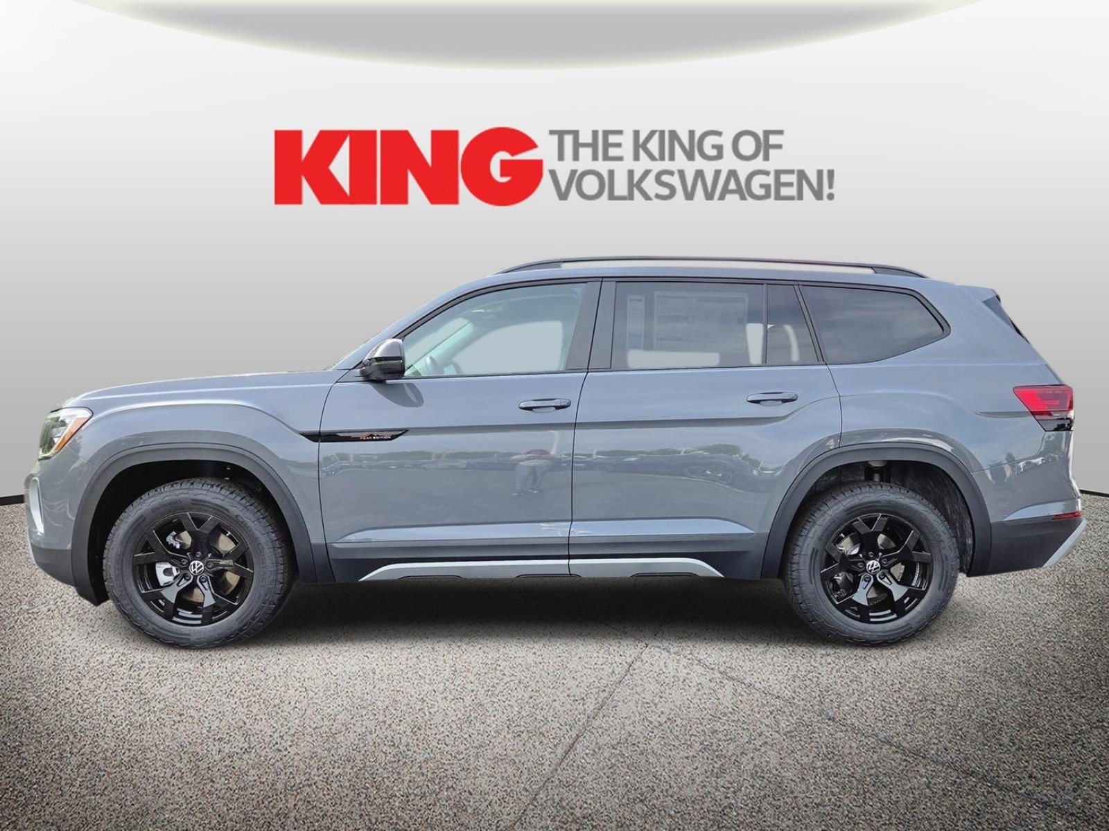 New 2026 Volkswagen Atlas Peak Edition AWD/4WD image 7