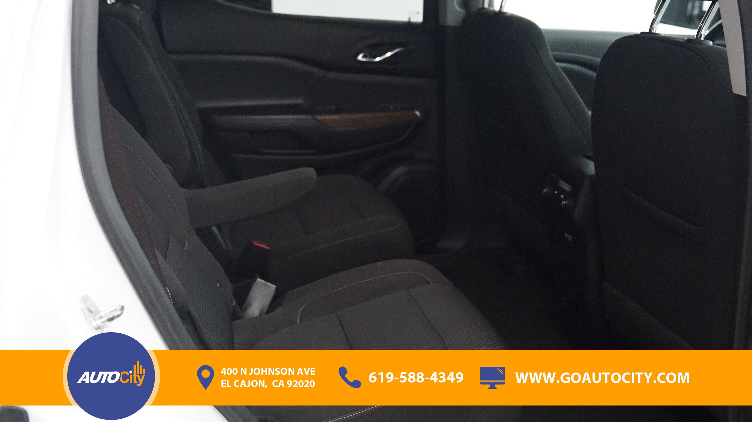 Used 2020 GMC Acadia SLE FWD image 13
