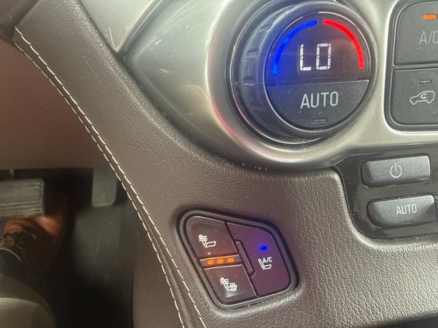 Used 2016 Chevrolet Tahoe LTZ AWD/4WD image 16