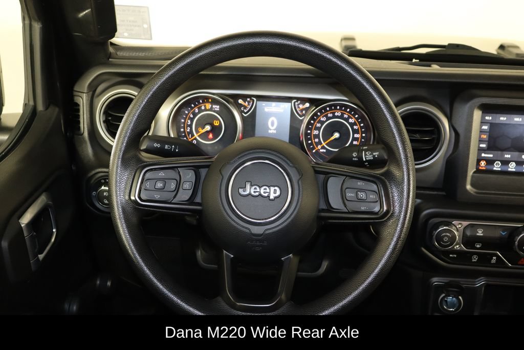 Used 2022 Jeep Gladiator Sport AWD/4WD image 7